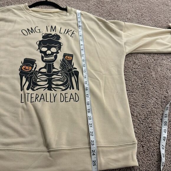 Omg — literally dead sweatshirt ! Size medium. New without tags - Picture 6 of 6